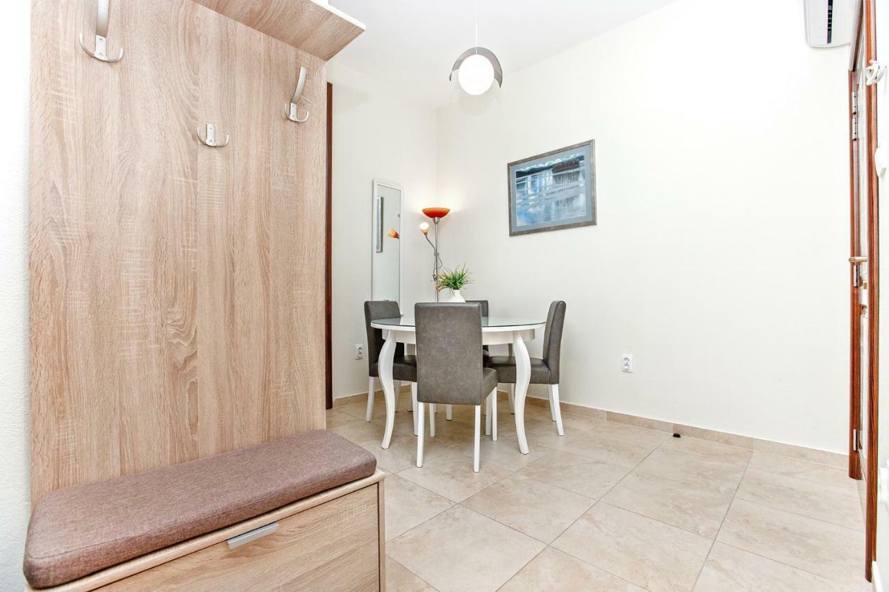 Apartments Isja Tivat Eksteriør billede