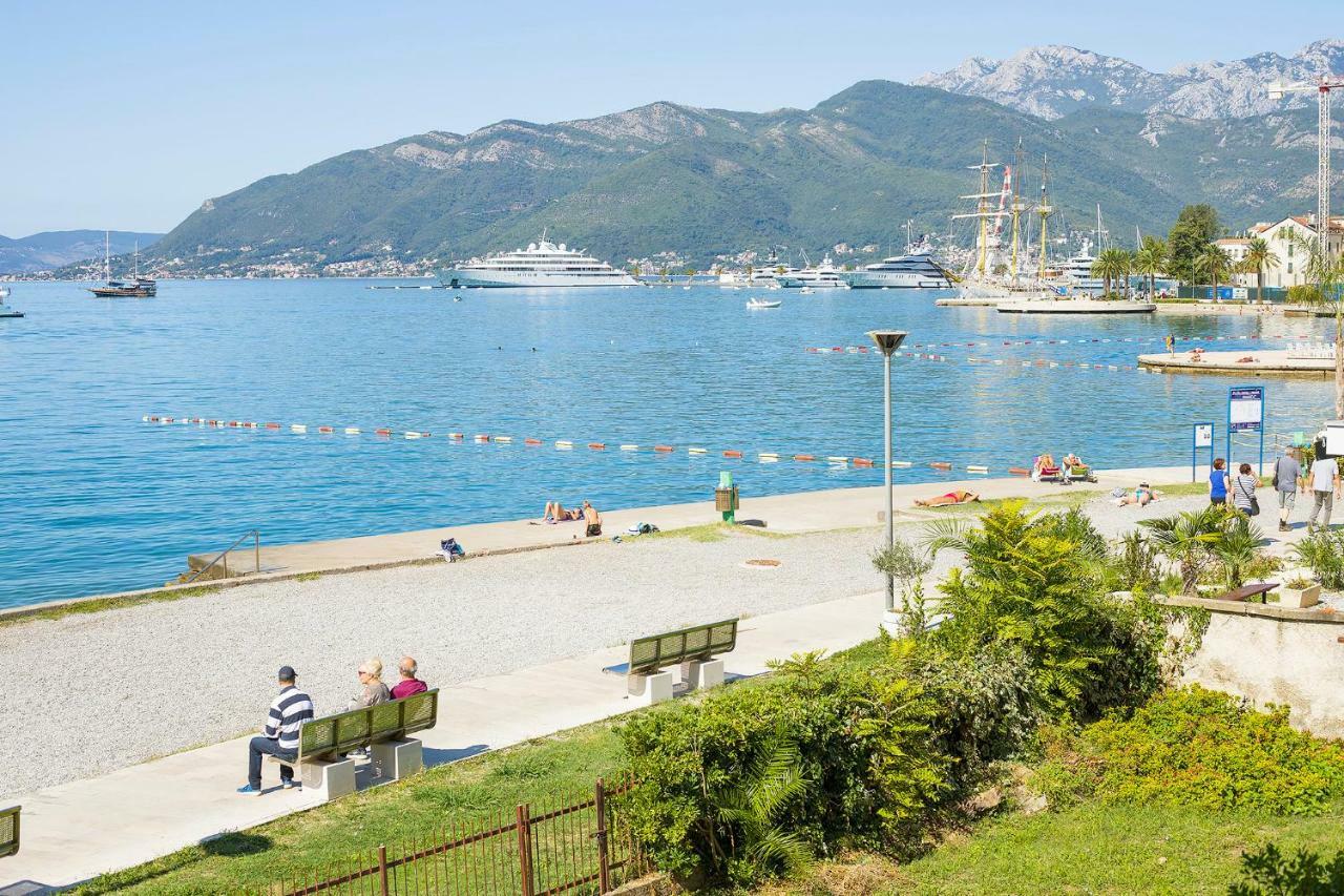 Apartments Isja Tivat Eksteriør billede