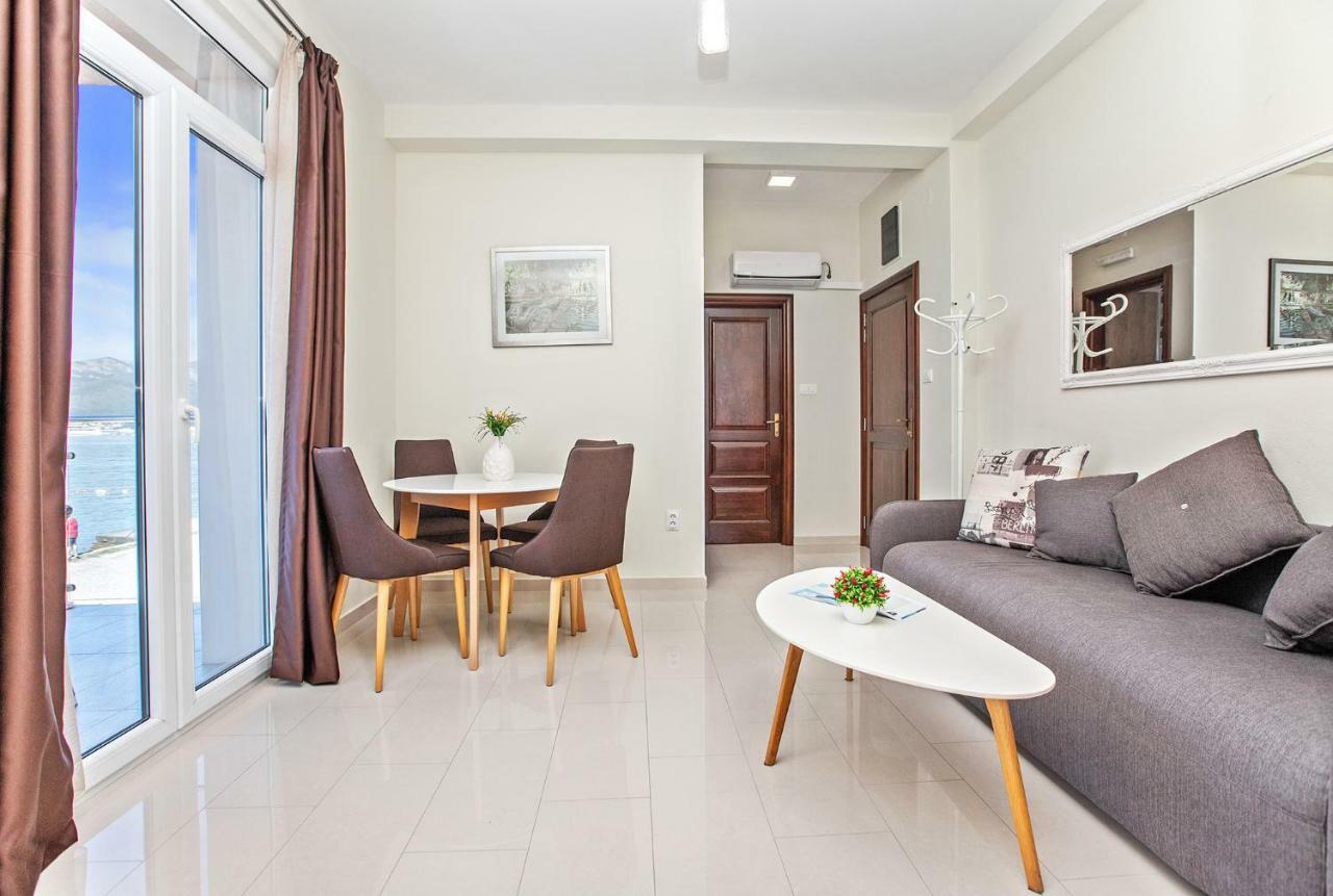 Apartments Isja Tivat Eksteriør billede